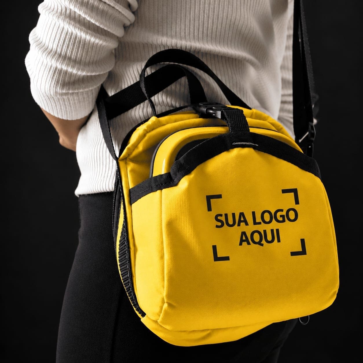 Bolsa para DEA — detalhe de alças